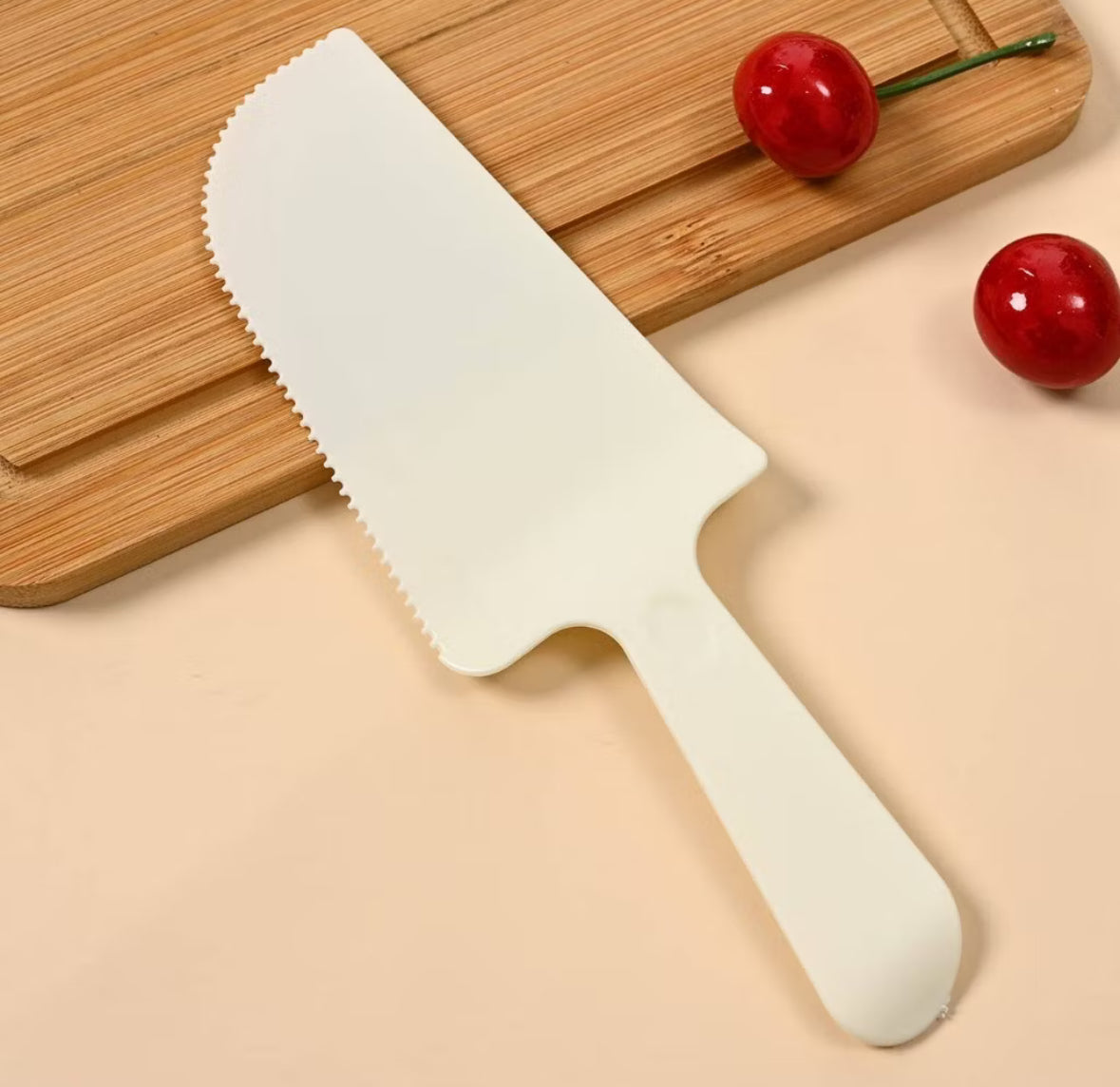 Disposable Cake Knife